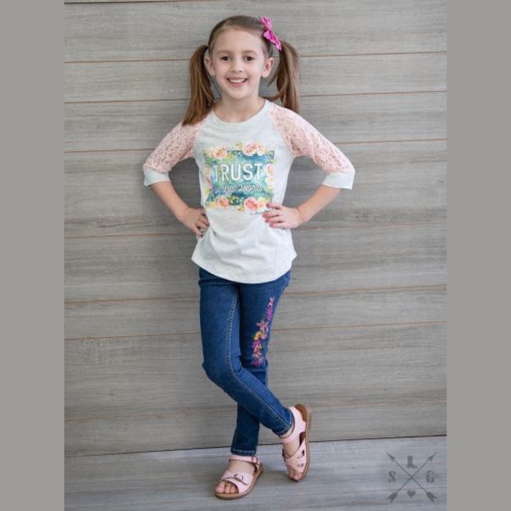 Trust Lace Raglan Tee - Picture 6 of 8